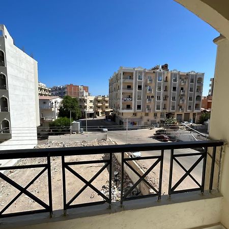 Apartment Hossam 1 Hurghada Exteriör bild