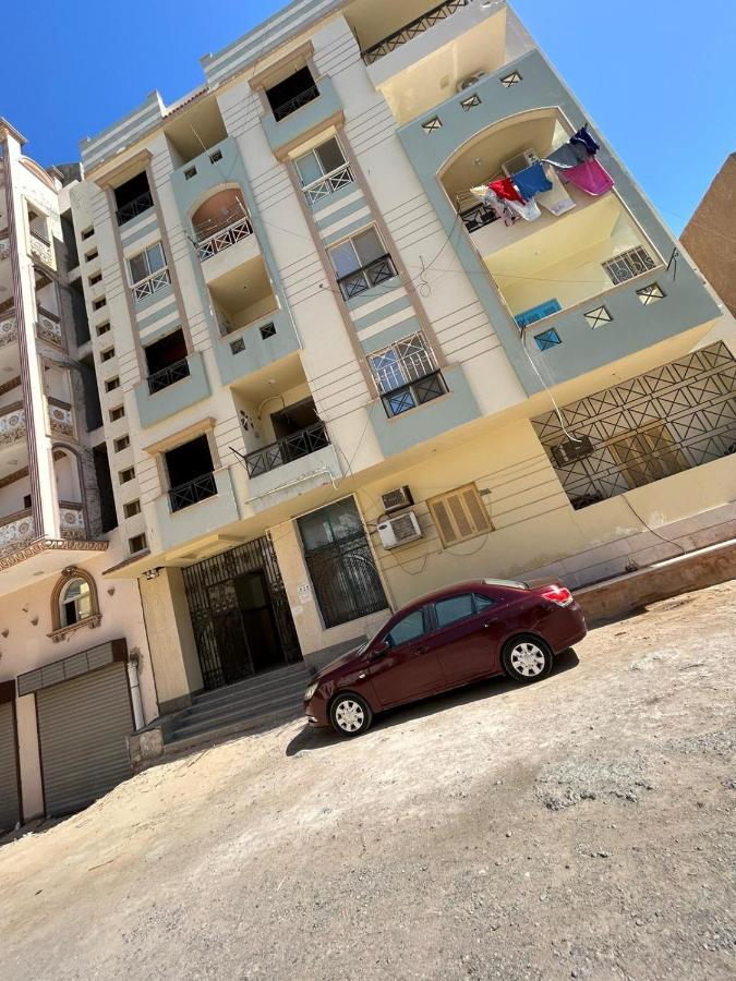 Apartment Hossam 1 Hurghada Exteriör bild