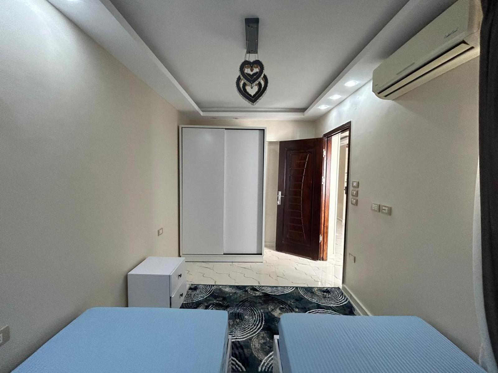Apartment Hossam 1 Hurghada Exteriör bild