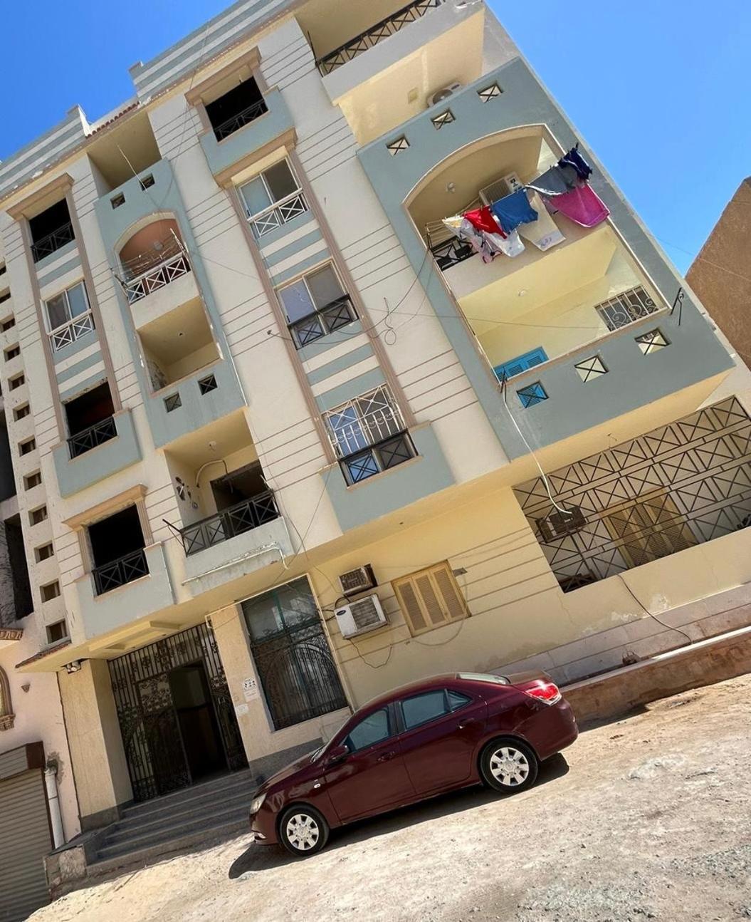 Apartment Hossam 1 Hurghada Exteriör bild